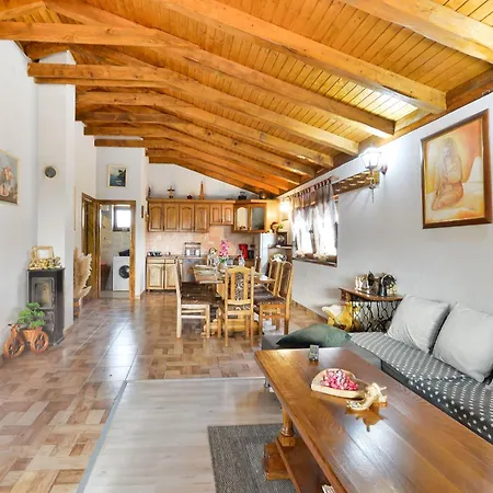 Serena With Pool Willa